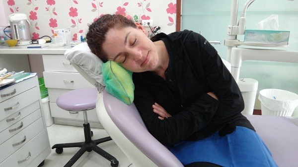 Tanya at the dentist in Chiang Mai